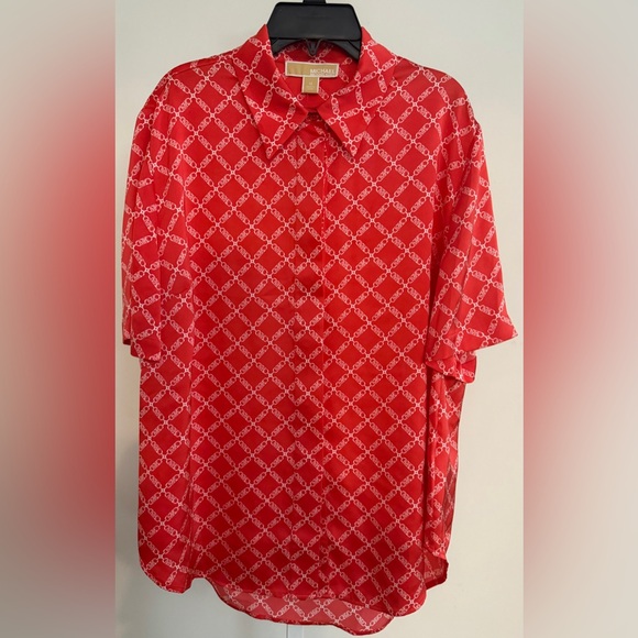 Michael Kors Camp Shirt and Short Set. Color: Coral. Size: M. - Picture 4 of 11